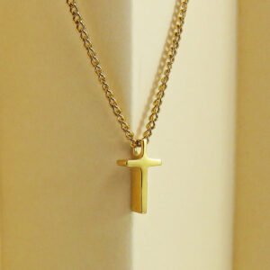 collar minimalista cruz finita